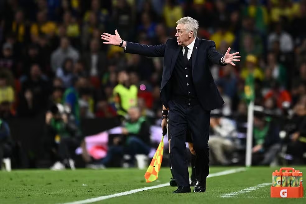 Análise: meio-campo encorpado dá vida ao Brasil e indica caminhos para Ancelotti neste início de ciclo
