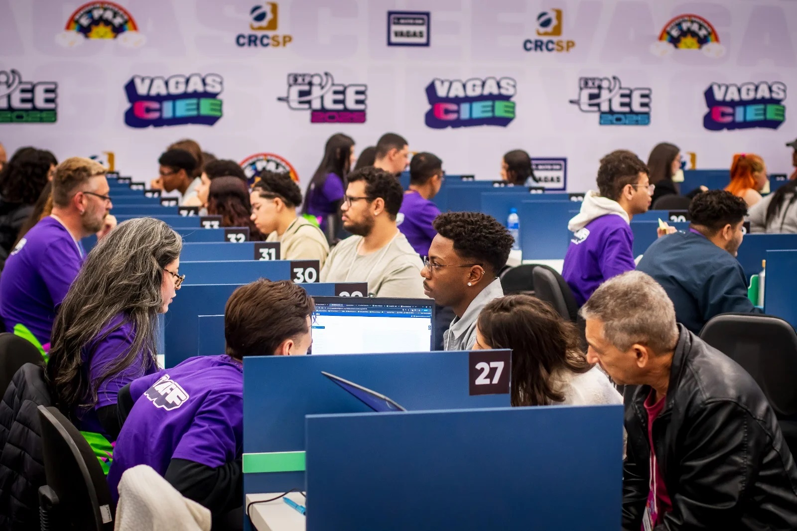 Expo CIEE 2026 oferece mais de 25 mil vagas de estágio e aprendizagem
