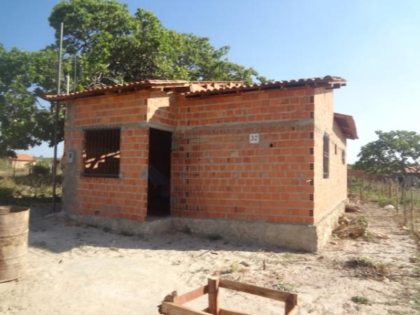Homem &eacute; v&iacute;tima de roubo no bairro Princesinha.(Imagem:FlorianoNews)