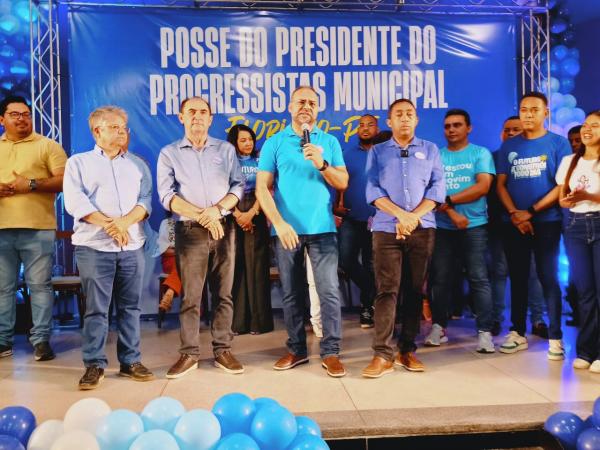 Joab Curvina assume presid&ecirc;ncia do Partido Progressistas em Floriano.(Imagem:FlorianoNews)