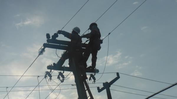 Eletricit&aacute;rios rejeitam contraproposta da Eletrobr&aacute;s e deflagram greve.(Imagem:FlorianoNews)