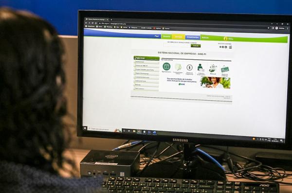 Sine divulga lista com 125 vagas de emprego em Teresina; veja cargos