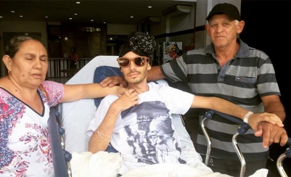 Jader recebe alta de hospital ap&oacute;s um m&ecirc;s internado por grave acidente.(Imagem:Cidadeverde.com)