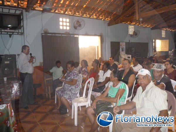 STTR e Banco do Nordeste discutem linha de cr&eacute;dito para pequenos agricultores.(Imagem:FlorianoNews)
