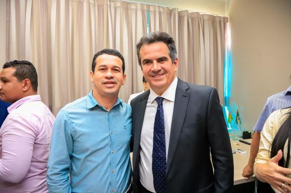 Senador Ciro Nogueira realiza um dia inteiro de reuni&otilde;es e atende prefeitos, vereadores e lideran&ccedil;as de todo o Piau&iacute;  (Imagem:Suyane Mesquita / ASCOM)