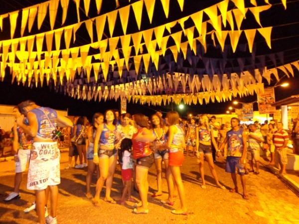 Bar&atilde;o de Graja&uacute; abre com sucesso em Carnaval da Alegria(Imagem:FlorianoNews)