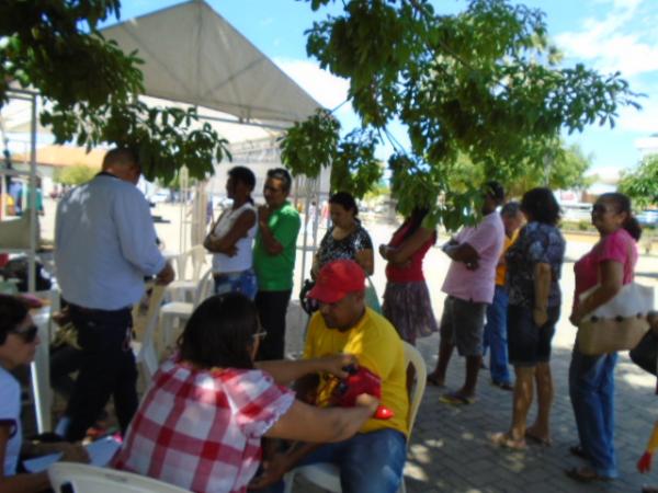 Dia de Preven&ccedil;&atilde;o e Combate &agrave; Hipertens&atilde;o Arterial &eacute; lembrado com campanha em Floriano.(Imagem:FlorianoNews)