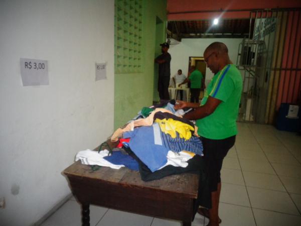 Igreja Evang&eacute;lica Batista promove bazar beneficente em Floriano.(Imagem:FlorianoNews)