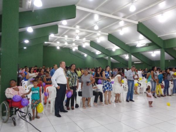 Igreja do Evangelho Quadrangular inaugura catedral da fam&iacute;lia.(Imagem:FlorianoNews)