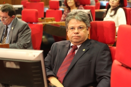 Comissão de Saúde teve um ano produtivo, avalia Gustavo Neiva