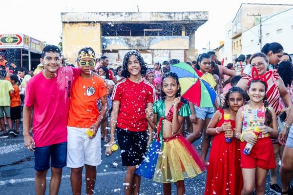 Carnaval da Fam&iacute;lia chega &agrave; 4&ordf; edi&ccedil;&atilde;o consolidado como tradi&ccedil;&atilde;o de alegria e seguran&ccedil;a em Floriano(Imagem:Secom )