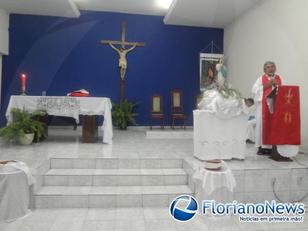Missa lembra 4 anos de falecimento do radialista Em&iacute;dio Nonato.(Imagem:FlorianoNews)