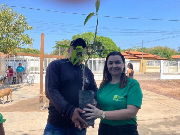 Programa Meu Amigo Pet leva cuidados aos animais e incentiva sustentabilidade no Cajueiro II.(Imagem:Secom)