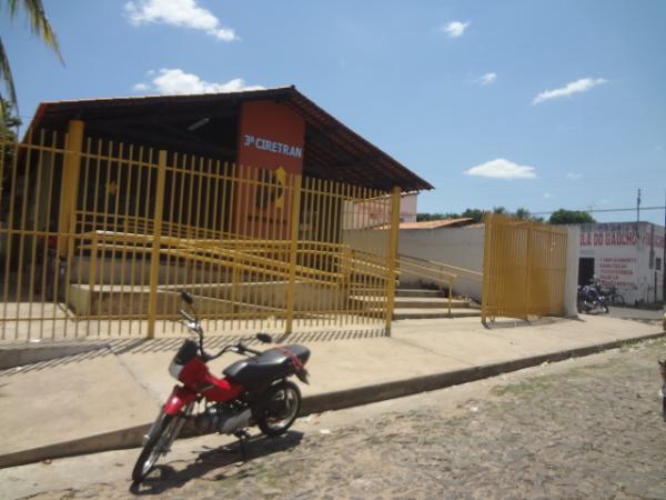 Detran leiloa 133 veículos nas cidades de Teresina e Floriano