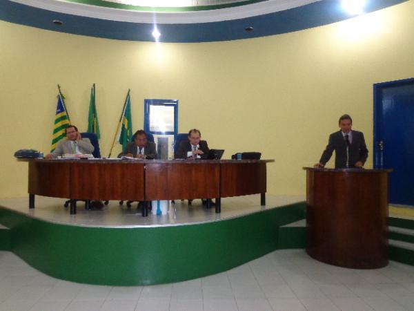 C&acirc;mara aprova Projetos em Sess&atilde;o Ordin&aacute;ria.(Imagem:FlorianoNews)