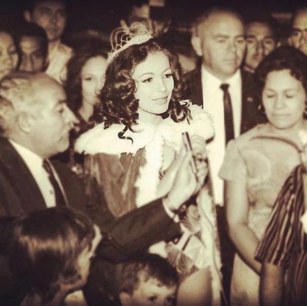 F&aacute;tima Macedo ao ser eleita Miss Piau&iacute; 1971.(Imagem:Divulga&ccedil;&atilde;o)