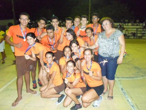 Jogos interclasses da Escola Pequeno Pr&iacute;ncipe foi um sucesso.(Imagem:EPP)