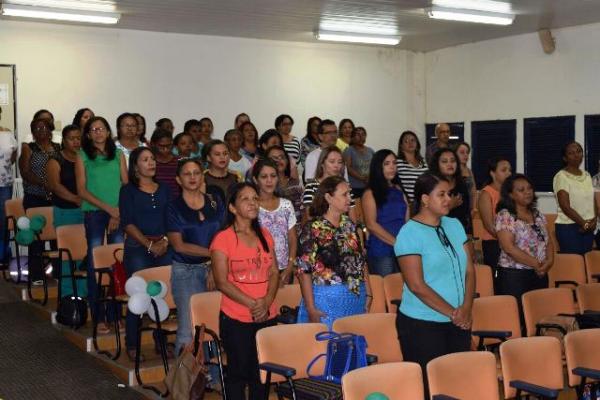 Secretaria de Educa&ccedil;&atilde;o realiza III Semin&aacute;rio Municipal do PNAIC em Floriano.(Imagem:Waldemir Miranda)