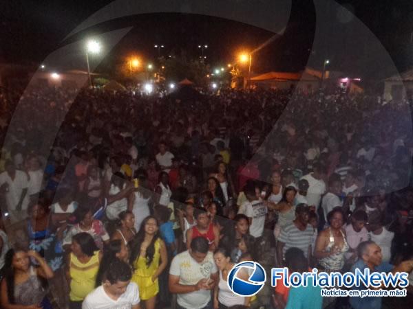 Prefeitura de Bar&atilde;o de Graja&uacute; realiza show da virada no R&eacute;veillon 2015.(Imagem:FlorianoNews)