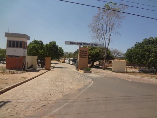 Em breve inaugura&ccedil;&atilde;o da 1&ordf; etapa da UFPI.(Imagem:FlorianoNews)
