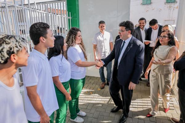 Camilo Santana incentiva os 120 mil piauienses que far&atilde;o o Enem e destaca pol&iacute;ticas de acesso ao ensino superior(Imagem:Gabriel Paulino)