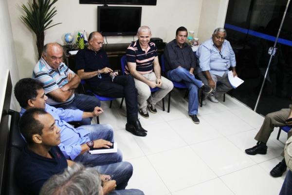Presidentes dos clubes em reuni&atilde;o na sede da FFP .(Imagem:Emanuele Madeira/GloboEsporte.com)