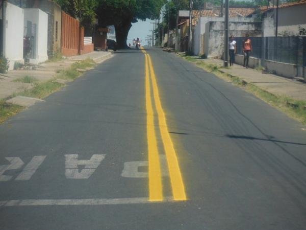 Tr&acirc;nsito de Floriano recebe sinaliza&ccedil;&atilde;o horizontal.(Imagem:FlorianoNews)