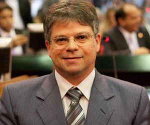 Gustavo Neiva denuncia irregularidade na PPP da Ceapi
