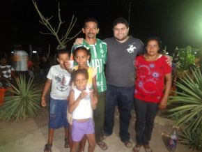 Comemoração do partido PT na comunidade Morrinhos pela eleição do vereador André