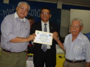 Auro Costa ministrou palestra sobre tratamento alternativo do câncer em Floriano
