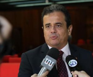Henrique Pires propõe debate em Plenário sobre a Reforma Tributária
