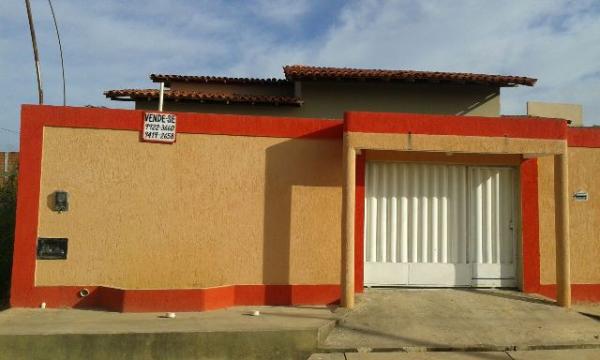 Resid&ecirc;ncia &eacute; colocada a venda no bairro Tiber&atilde;o.(Imagem:Arquivo pessoal)