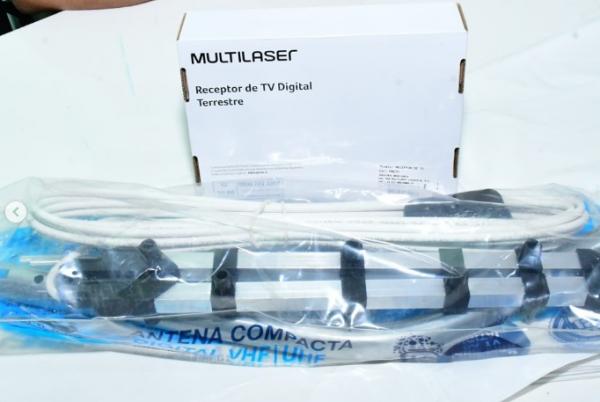 Floriano recebe ação de distribuição gratuita de kits de TV digital terrestre.(Imagem:Reprodução/Instagram)