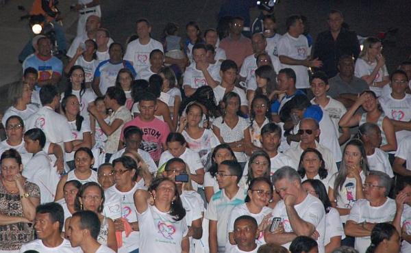 Prefeito Gilberto Jr e Secret&aacute;rios Municipais participaram da IV Caminhada da Paz.(Imagem:Secom)