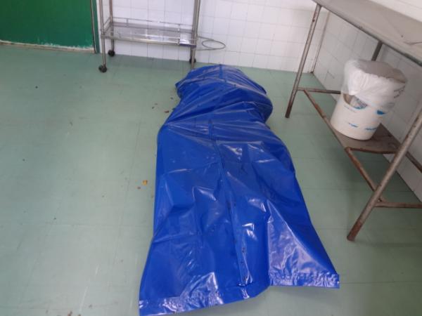 Encontrado o corpo do rapaz que se afogou  no Rio Parna&iacute;ba.(Imagem:FlorianoNews)