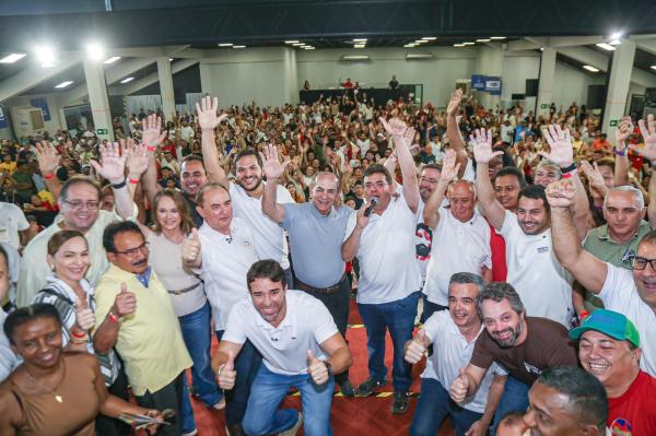 Rafael lança em Floriano plataforma para população enviar sugestões ao Plano de Governo 2027-2030(Imagem:Divulgação)