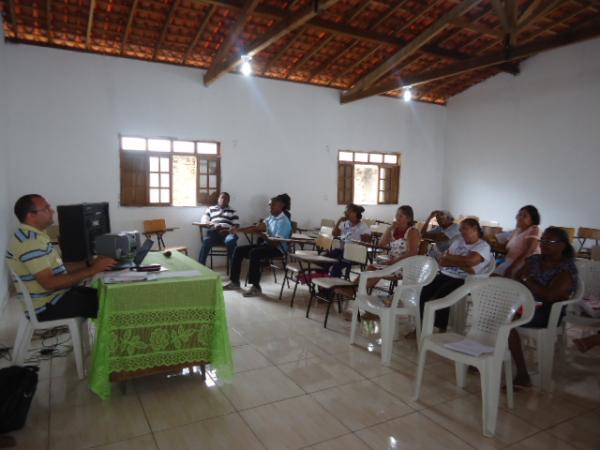 Par&oacute;quia S&atilde;o Jos&eacute; Oper&aacute;rio realiza assembleia de pastoral paroquial.(Imagem:FlorianoNews)