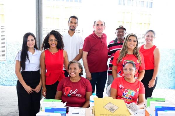 Prefeitura de Floriano inicia a&ccedil;&otilde;es do Dezembro Vermelho no Dia Mundial de Luta contra a AIDS(Imagem:Secom)