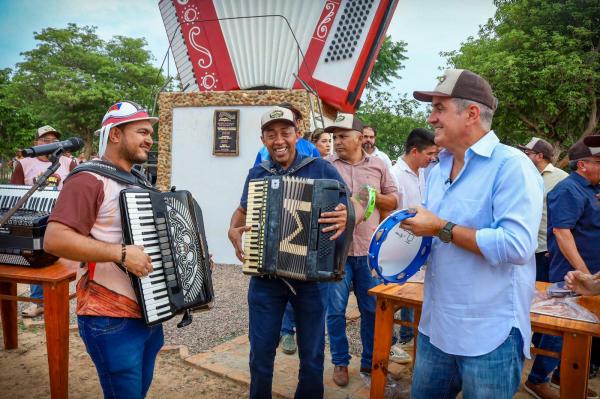 Ciro refor&ccedil;a pr&eacute;-candidatura &agrave; reelei&ccedil;&atilde;o ao cumprir compromissos em viagens por todo o Piau&iacute;(Imagem:Ascom)