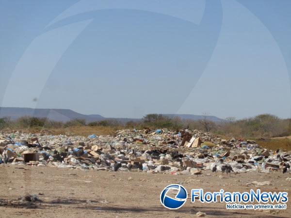 Aterro Sanit&aacute;rio &eacute; usado como local para laborat&oacute;rio de personagem.(Imagem:FlorianoNews)