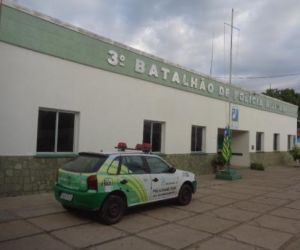 Farmácia é vitima de assalto em Floriano