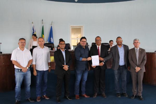Creci-PI realiza cerim&ocirc;nia de posse de delegado e subdelegado da regi&atilde;o de Floriano(Imagem:Divulga&ccedil;&atilde;o)