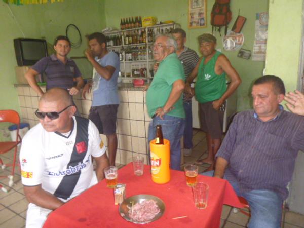 Bar do Bio festeja 47&ordm; anivers&aacute;rio com a presen&ccedil;a de amigos.(Imagem:FlorianoNews)