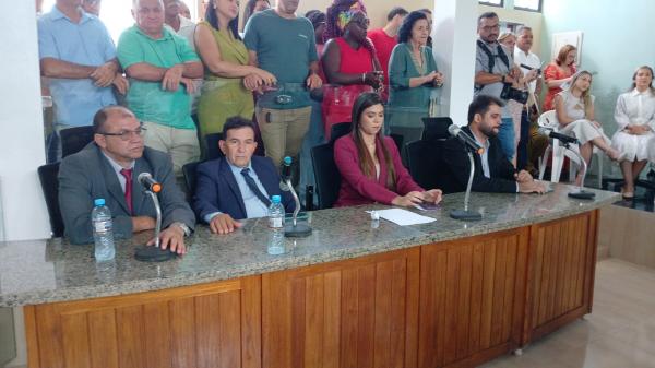 Bar&atilde;o de Graja&uacute; inicia nova gest&atilde;o com posse do prefeito, vice e vereadores(Imagem:FlorianoNews)