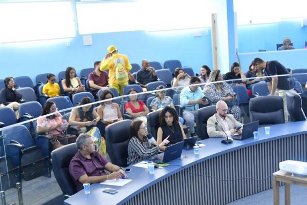 Prefeitura de Floriano apresenta Presta&ccedil;&atilde;o de Contas do 1&ordm; Quadrimestre de 2025 &agrave; C&acirc;mara Municipal(Imagem:Secom)
