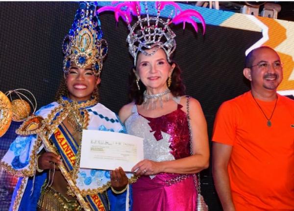  Pedro Henrique e Samara Martins s&atilde;o coroados Rei e Rainha do Carnaval 2026 em Floriano(Imagem:Secom)