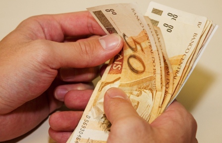 Piauí tem o quarto menor salário médio do Brasil, diz IBGE