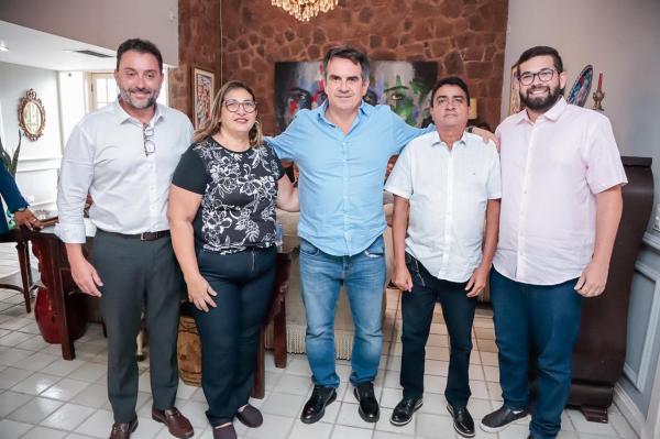Senador Ciro Nogueira realiza um dia inteiro de reuni&otilde;es e atende prefeitos, vereadores e lideran&ccedil;as de todo o Piau&iacute;(Imagem:Suyane Mesquita / ASCOM)