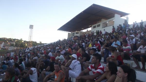 De virada, Cori-Sabb&aacute; bate 4 de Julho e vence em casa.(Imagem:FlorianoNews)