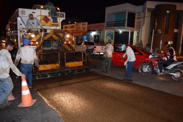 SEINFRA inicia recuperação asfáltica em Floriano